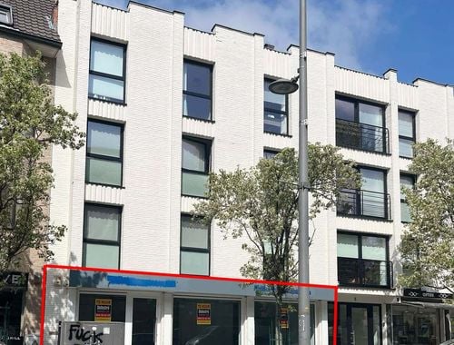                                         Kantoor te huur in Ninove, € 1.750
