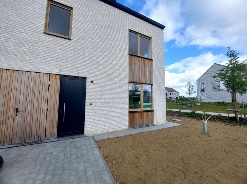 Maison à louer
                    à 8700 Tielt
