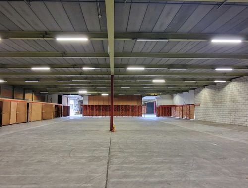                                         Commercieel Gebouw te huur in Strombeek-Bever, € 26.270
