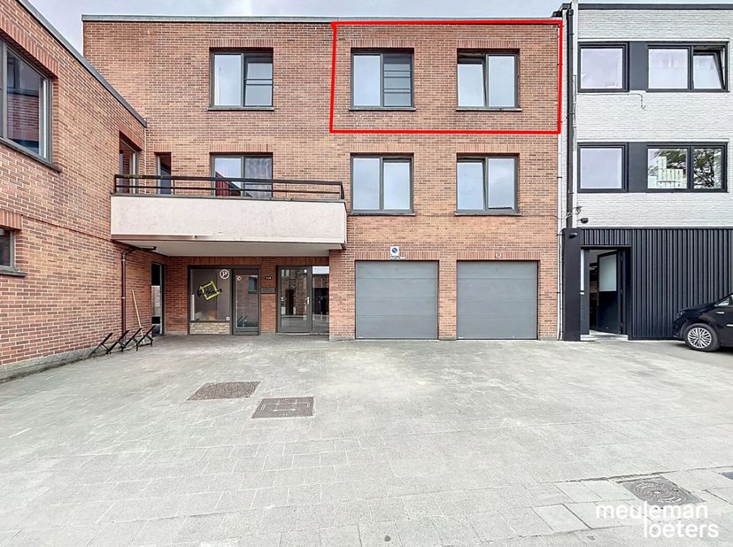 Dit recent gerenoveerd appartement op wandelafstand van centrum Brugge.&lt;br /&gt;
Het lichtrijk appartement  op de tweede verdieping werd opgebouwd via vo