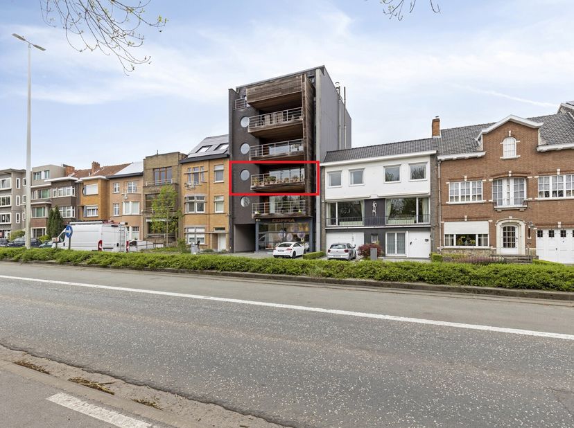 Appartement à louer
                    à 9300 Aalst