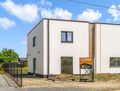                                         Eengezinswoning te koop in Paal, € 349.000
