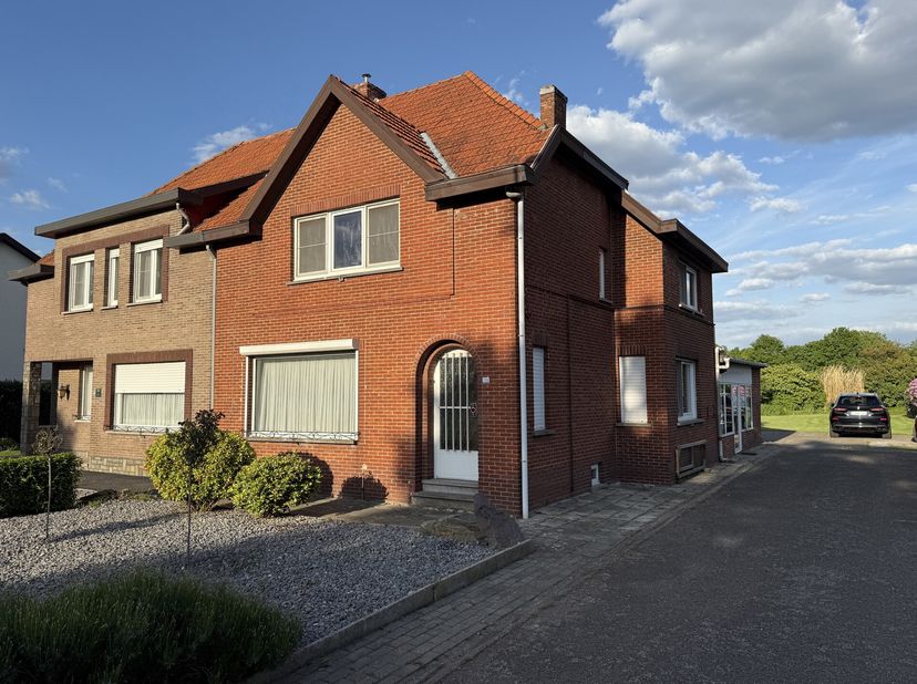 Maison à vendre
                    à 3980 Tessenderlo