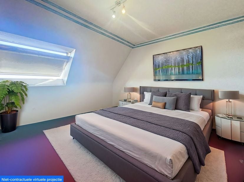 Dit op te frissen appartement bevindt zich op de 5e verdieping:&lt;br /&gt;
Indeling:&lt;br /&gt;
- leefruimte met een open keuken&lt;br /&gt;
- slaapkamer &lt;br /&gt;
- bad