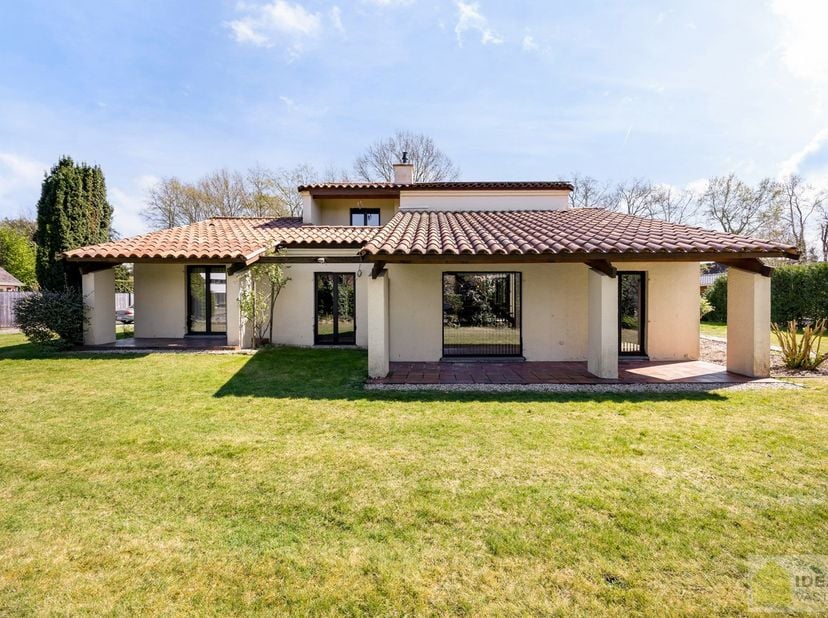 Maison à vendre
                    à 3930 Achel