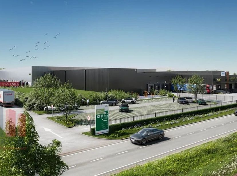 Logistiek magazijn met een oppervlakte van 17.931 m² in combinatie met 301 m² kantoor te huur. Strategisch gelegen op een boogscheut van Antwerpen en