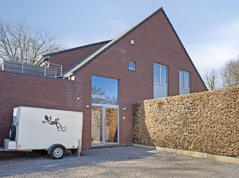 Dit prachtige appartement, gelegen in de Ringlaan 88 bus 1 te Maasmechelen, biedt een unieke kans om te kopen. Dit vastgoed in Maasmechelen is ideaal