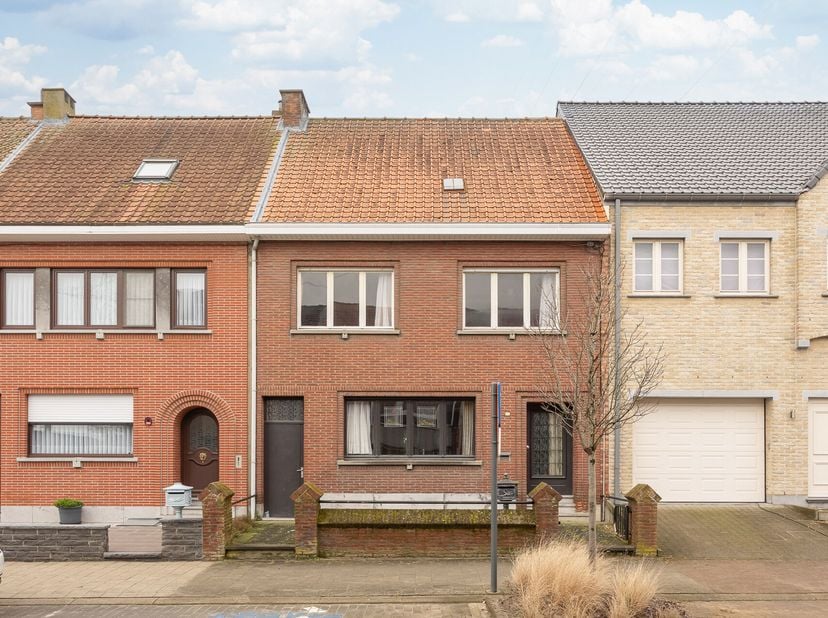Maison à vendre
                    à 9150 Bazel