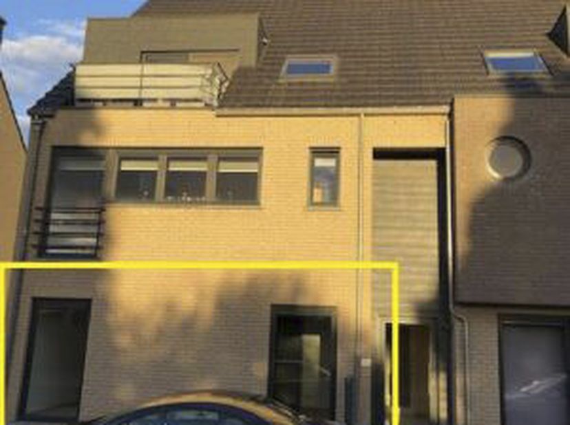 Gelijkvloers gelegen appartement met berging en garage en tuin te Aarschot (Gelrode) (residentie Cornelius I)  &lt;br /&gt;
  &lt;br /&gt;
Indeling: hal, wc, leef