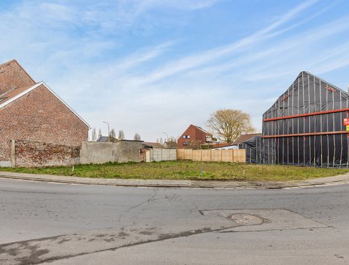                                         Bouwgrond te koop in Herzele, € 200.000
