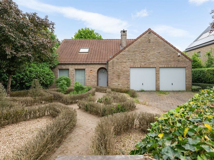 Maison à vendre
                    à 2240 Massenhoven