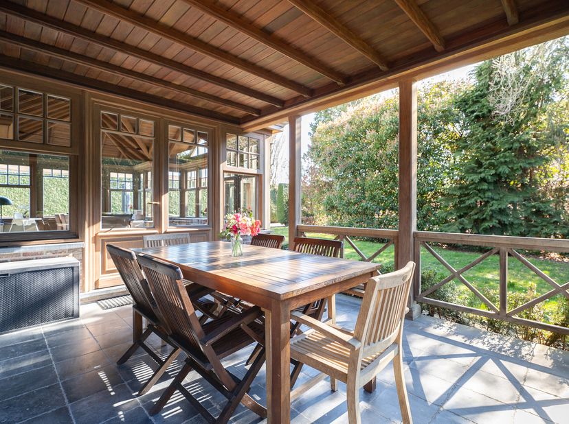 3-BEDROOM VILLA - WEMMEL&lt;br /&gt;
Charme, ruimte en absoluut comfort!&lt;br /&gt;
Gelegen in het hart van Wemmel, in een gewilde residentiële omgeving die rust