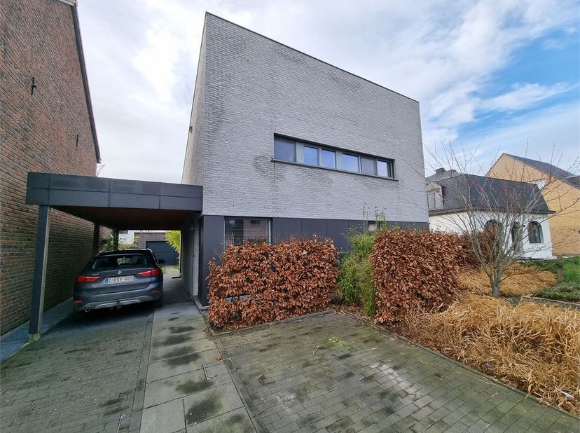 Maison à vendre
                    à 3540 Schulen