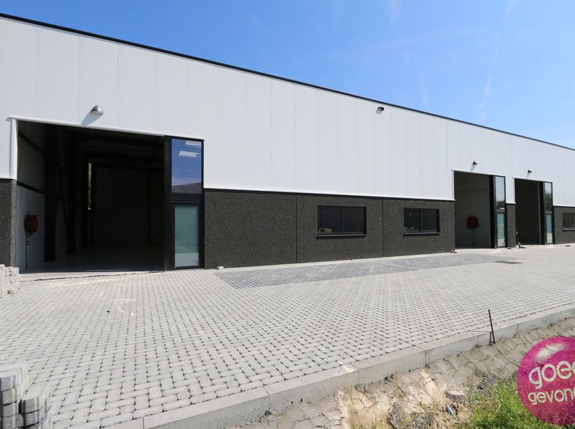 KMO-PARK AMBIORIX Tongeren&lt;br /&gt;
Op de bedrijvenzone   Tongeren-Overhaem ontwikkelt Verhoeven Contracting een nieuw bedrijvenpark AMBIORIX&#039;.&lt;br /&gt;
Het