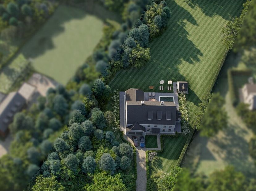 Situé sur la Schildedreef, une rue résidentielle, ce terrain spacieux de 6 605 m² offre une belle opportunité pour ceux qui souhaitent réaliser une no