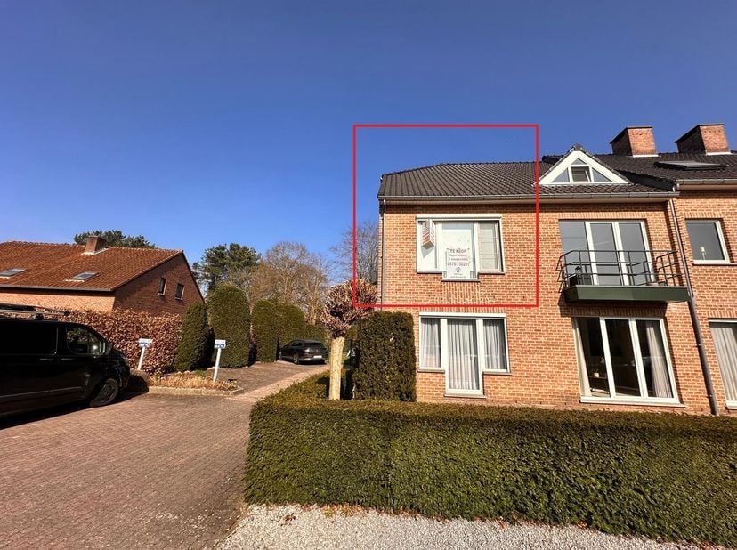 Duplexappartement met 3 slk en 2 parkings Zonhoven&lt;br /&gt;
&lt;br /&gt;
Dit instapklare appartement, gebouwd in 1995, bevindt zich op een absolute toplocatie