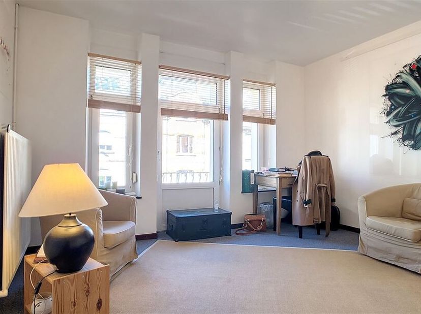 W Immobilière vous propose à Arlon, au sein d&#039;une maison médicale (centre54.be),  un cabinet de consultation de 15 m² à louer avec une salle d&#039;attente