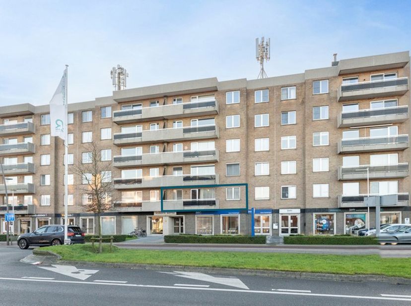 Ontdek dit gezellig appartement met 1 slaapkamers en terras in Roeselare.&lt;br /&gt;
Het appartement is gelegen op de eerste verdieping.&lt;br /&gt;
De indeling