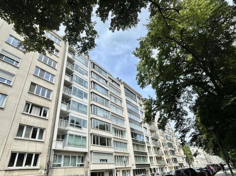 Ruim appartement te huur op toplocatie vlakbij Stadspark!&lt;br /&gt;
Ligging: Dit instapklare appartement is zéér gunstig gelegen tussen het Centraal Stati
