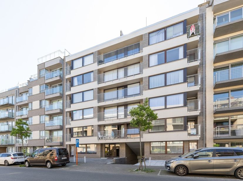 Bezoek dit pand tijdens de Nationale ERA Open Huizen Dag van zaterdag 14 juni. Vrije toegang is voorzien van 16u tot 17u. Kom binnen, ontdek de troeve