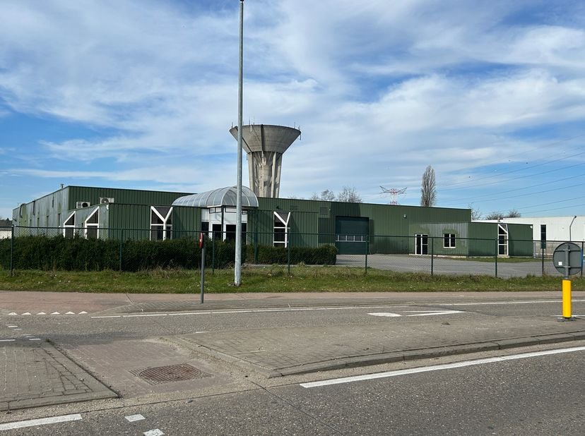 Bedrijfsvastgoed te huur
                    in 3990 Peer