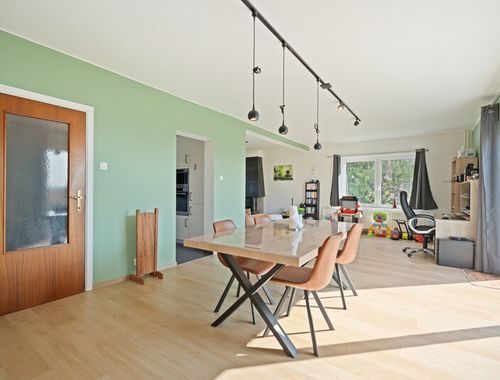                                         Villa à vendre à Petit-Enghien, € 335.000
