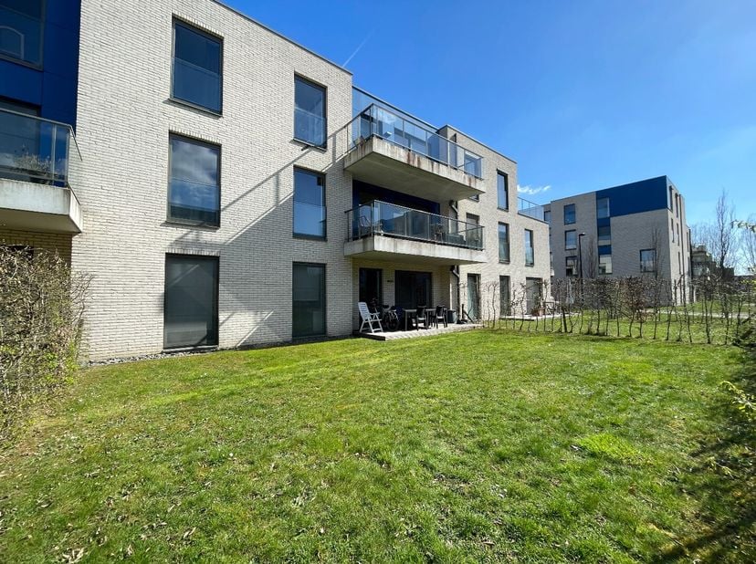 Appartement à louer
                    à 9800 Deinze