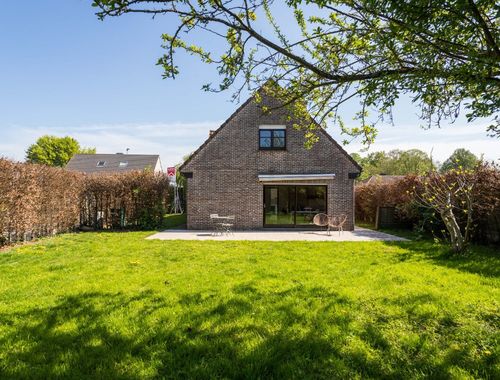                                         Maison unifamiliale à vendre à Outrijve, € 398.000
