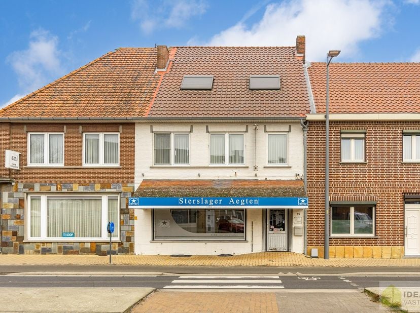Bien professionnel à vendre
                    à 3960 Bree