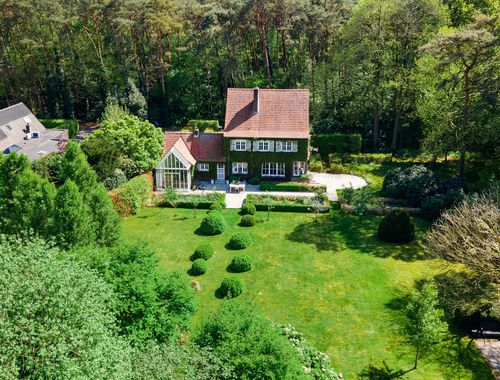                                         Villa à vendre à Halle, € 850.000
