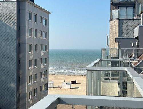                                         Appartement à vendre à De Panne, € 220.000
