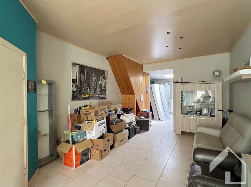 Te Renoveren Rijwoning In Het Hartje Van Lier!&lt;br /&gt;
Bent u op zoek naar een renovatieproject met veel potentieel in een levendige omgeving? Deze te r