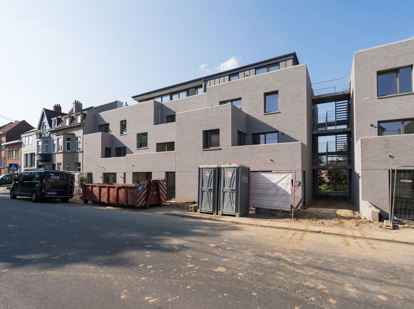 Appartement te koop
                    in 1410 Waterloo