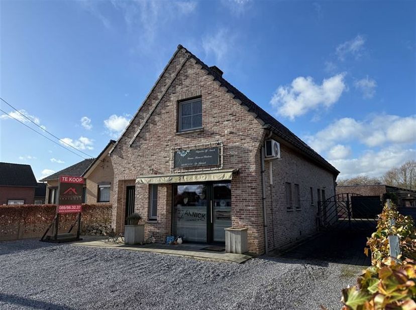 Maison à vendre
                    à 3680 Neeroeteren