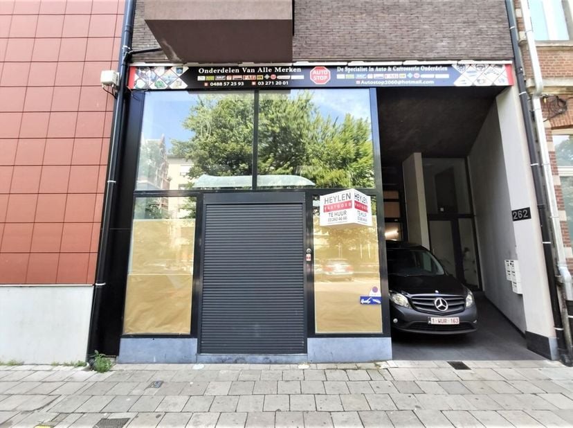 Maison à louer
                    à 2060 Antwerpen