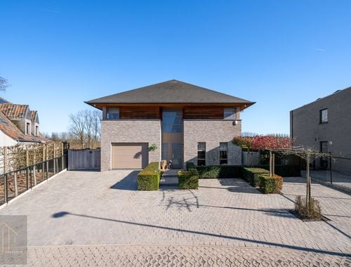                                         Villa te koop in Wetteren, € 935.000
