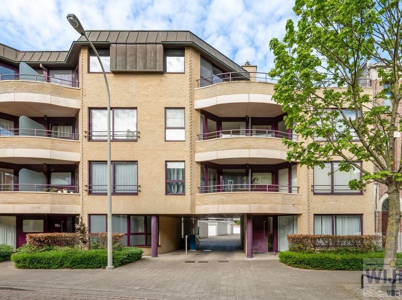 1 slaapkamer |  1 badkamer |  Woonoppervlakte: ca. 70 m² |  Bouwjaar: 1999&lt;br /&gt;
 2e verdieping van een gebouw met 3 verdiepingen&lt;br /&gt;
&lt;br /&gt;
Dit gez