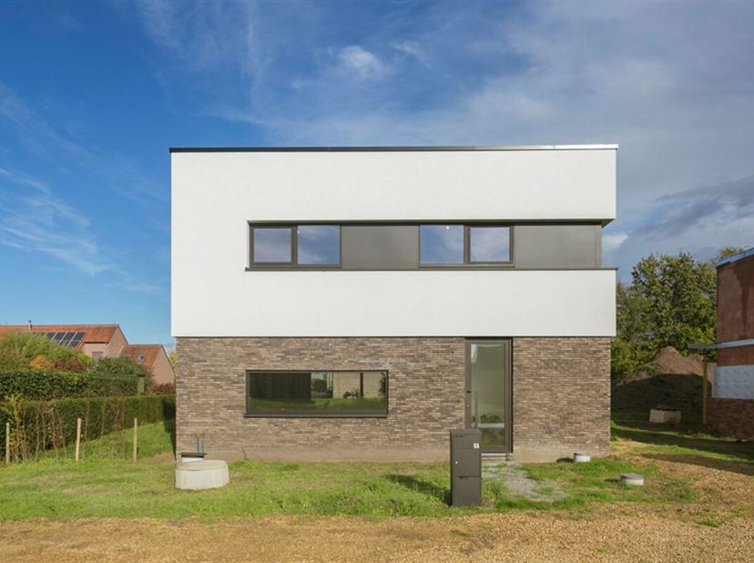 Altijd graag een perfect afgewerkte nieuwbouwwoning gewild? Maar heb je geen geduld om de woning te laten bouwen?&lt;br /&gt;
Dan vind je in hartje Wolfsdon
