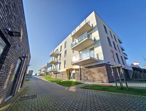                                         Appartement à vendre à Leuze-en-Hainaut, € 218.000
