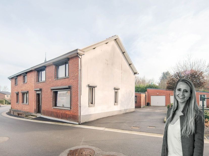WONING MET GROTE TUIN TE HOUTHALEN.&lt;br /&gt;
&lt;br /&gt;
Deze charmante woning is uitstekend onderhouden en biedt een perfecte mix van ruimte, comfort en een