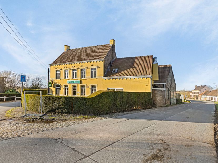 Maison à vendre
                    à 9750 Huise