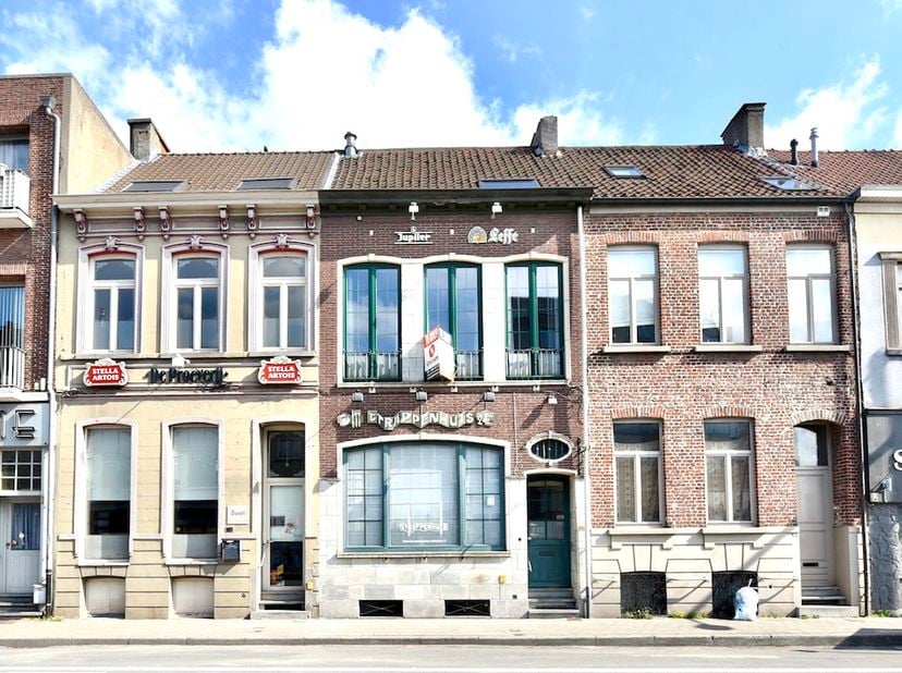 Altijd al een eigen horecazaak willen opstarten om je culinaire dromen werkelijkheid te laten worden?&lt;br /&gt;
&lt;br /&gt;
Deze zaak, gelegen op een topliggin