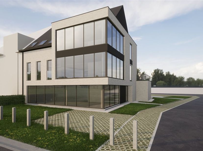 Het kantoorgebouw is optimaal geïsoleerd, beschikt over een doordacht ventilatiesysteem en een aanzienlijk deel van zijn energie uit hernieuwbare bron