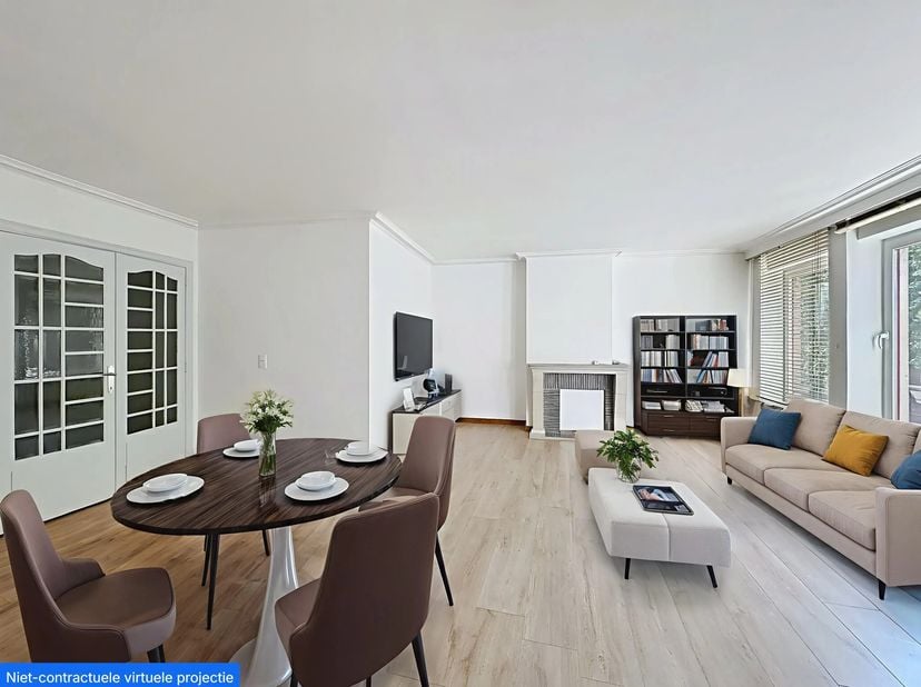 Bel appartement à louer, avec 3 chambres et un espace de vie lumineux. L&#039;appartement bénéficie d&#039;un emplacement stratégique, près de la Grote Markt de