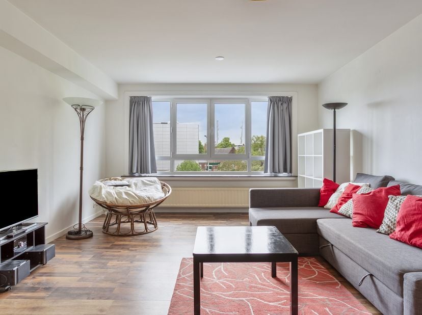 Vous recherchez un appartement idéalement situé à Gand, parfait pour votre propre maison ou comme investissement? Ce spacieux appartement d&#039;une chambr