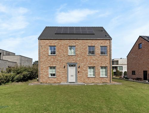                                         Woning te koop in Beerzel, € 598.500
