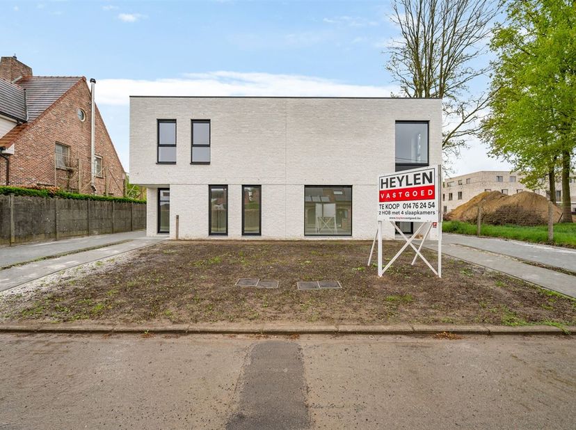 Huis te koop
                    in 2440 Geel