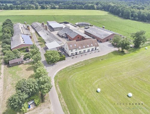                             Boerderij te koop in Achel
