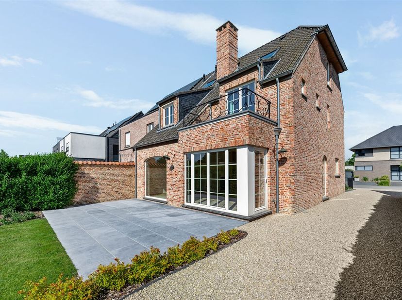 Maison à vendre
                    à 2235 Houtvenne