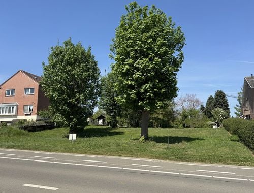                                         Terrain à bâtir à vendre à Sint-Pieters-Leeuw, € 230.000
